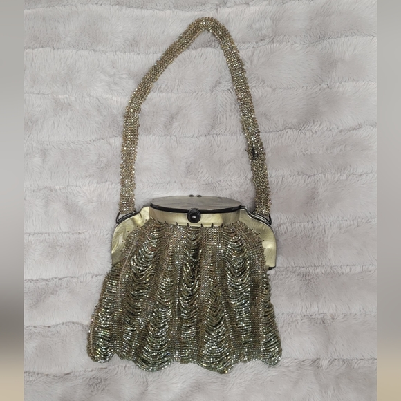 Rare Vintage 1920s Flapper Purse with Bakelite Opening. - Picture 9 of 9